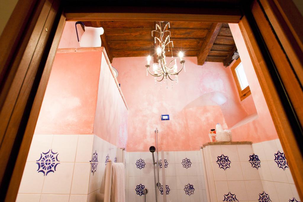 B&B Il Marchese Del Grillo Sulmona Cameră foto
