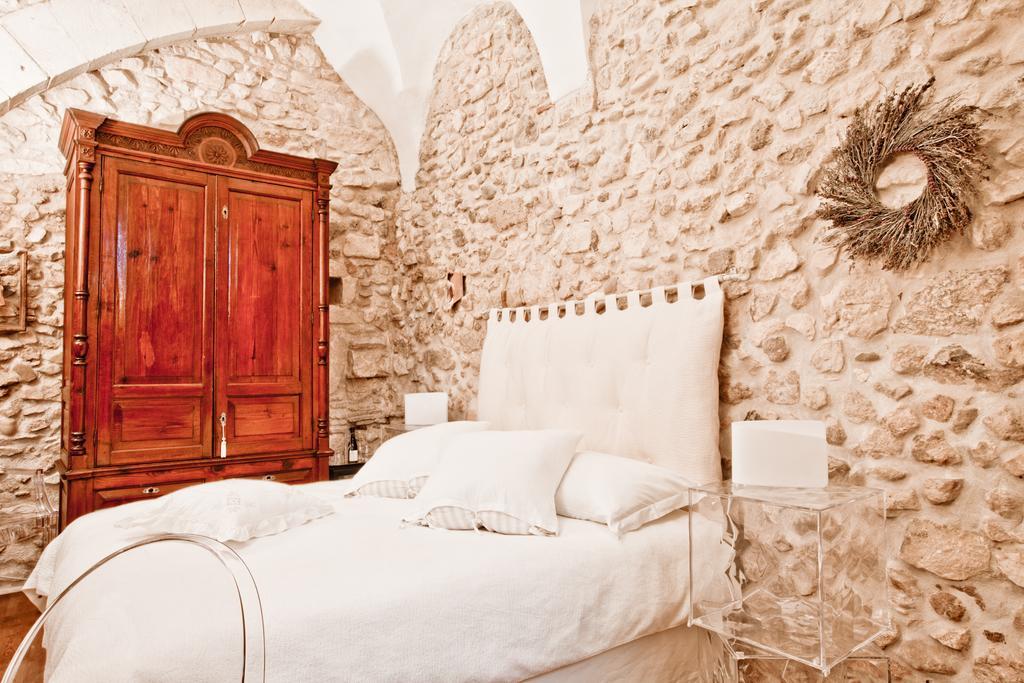 B&B Il Marchese Del Grillo Sulmona Cameră foto